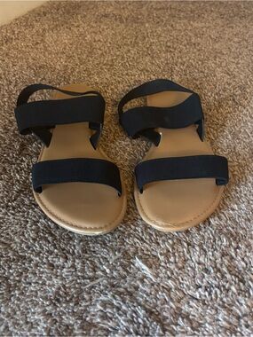 West Loop Women's Black Strappy Sandals with Tan Footbed
